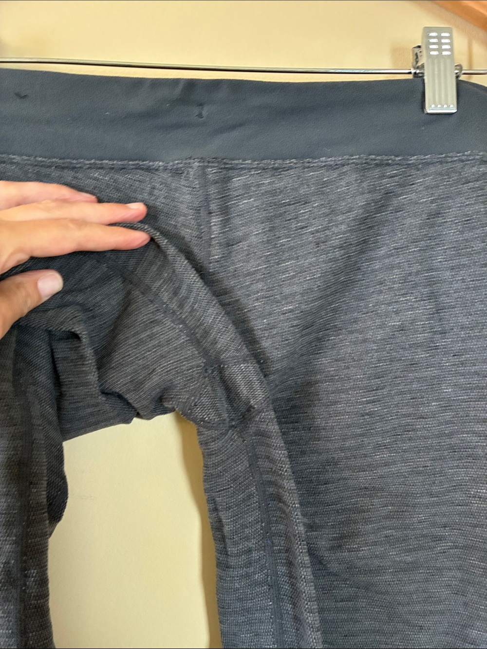 Lululemon capris - Picture 4 of 5